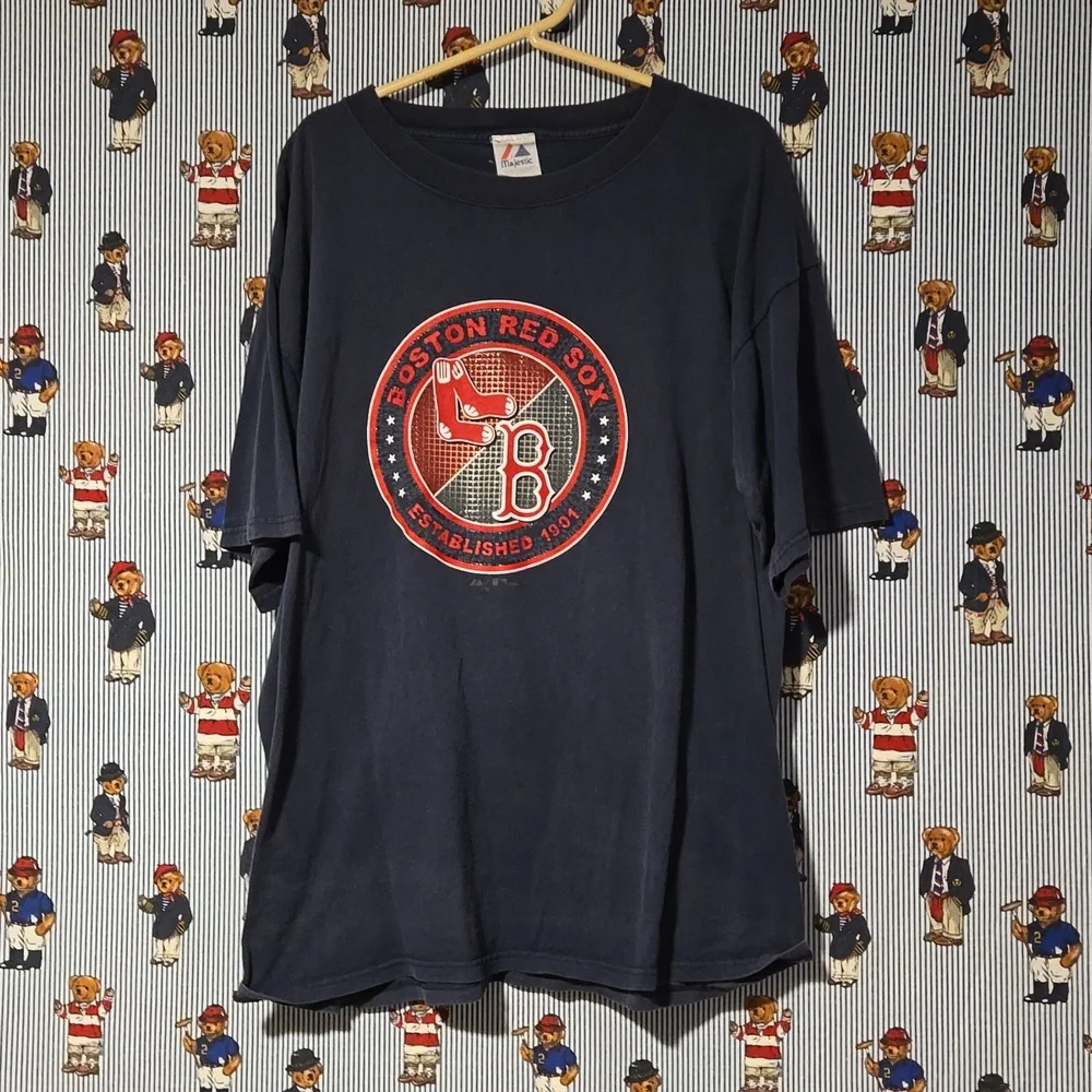 Vintage 90s Majestic Boston Red Sox Est 1901 MLB T Shirt Rubber Front Graphic